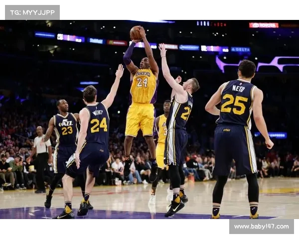 NBA湖人VS爵士75-123全场录像:科比5分距离退役还有8场 NBA湖人VS爵士75-123全场录像:科比5分距离退役还有8场